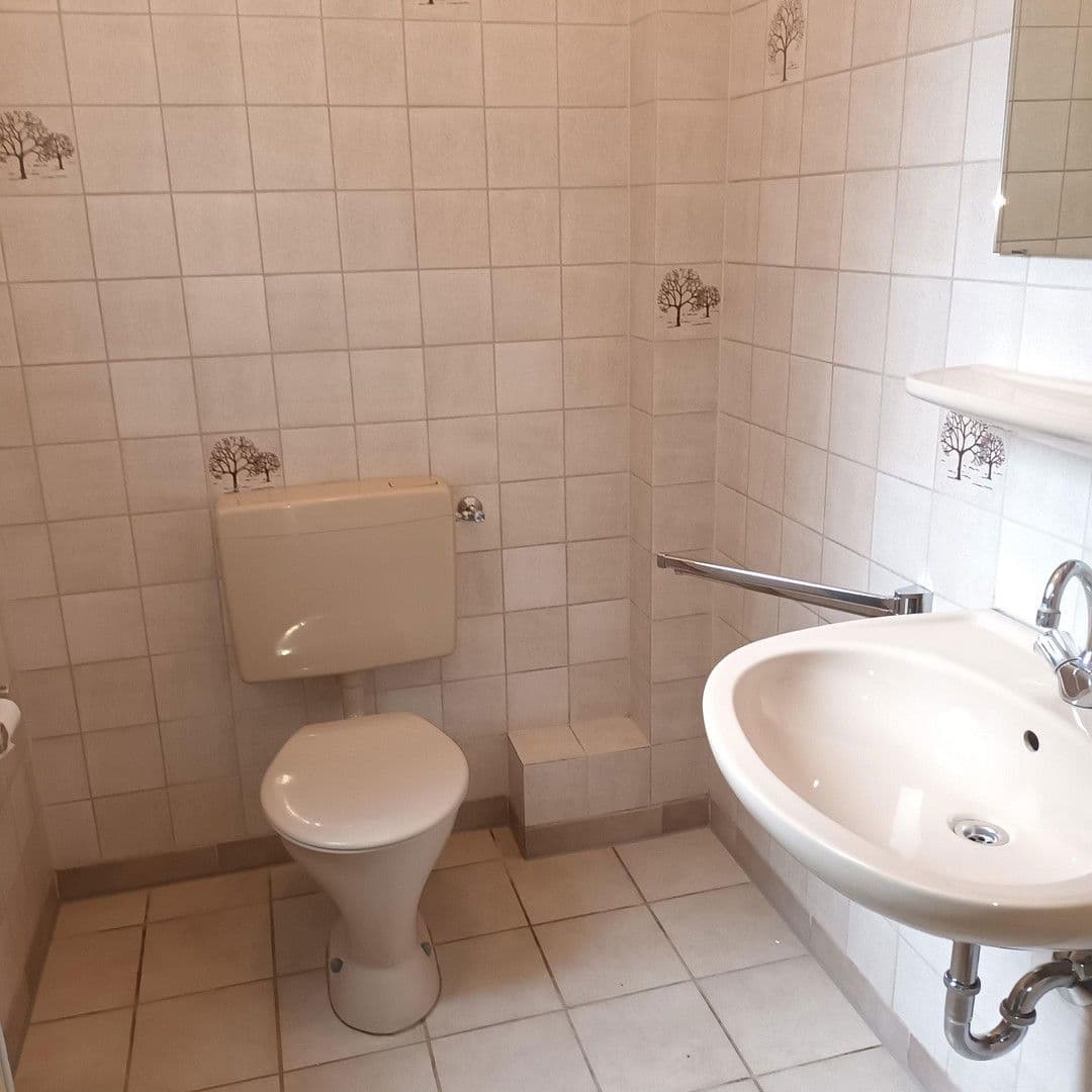 Prenájom nebytového priestoru 860 m², Neunkirchen, Severné Porýnie - Westfálsko Prenájom nebytového priestoru 860 m², Neunkirchen, Severné Porýnie - Westfálsko