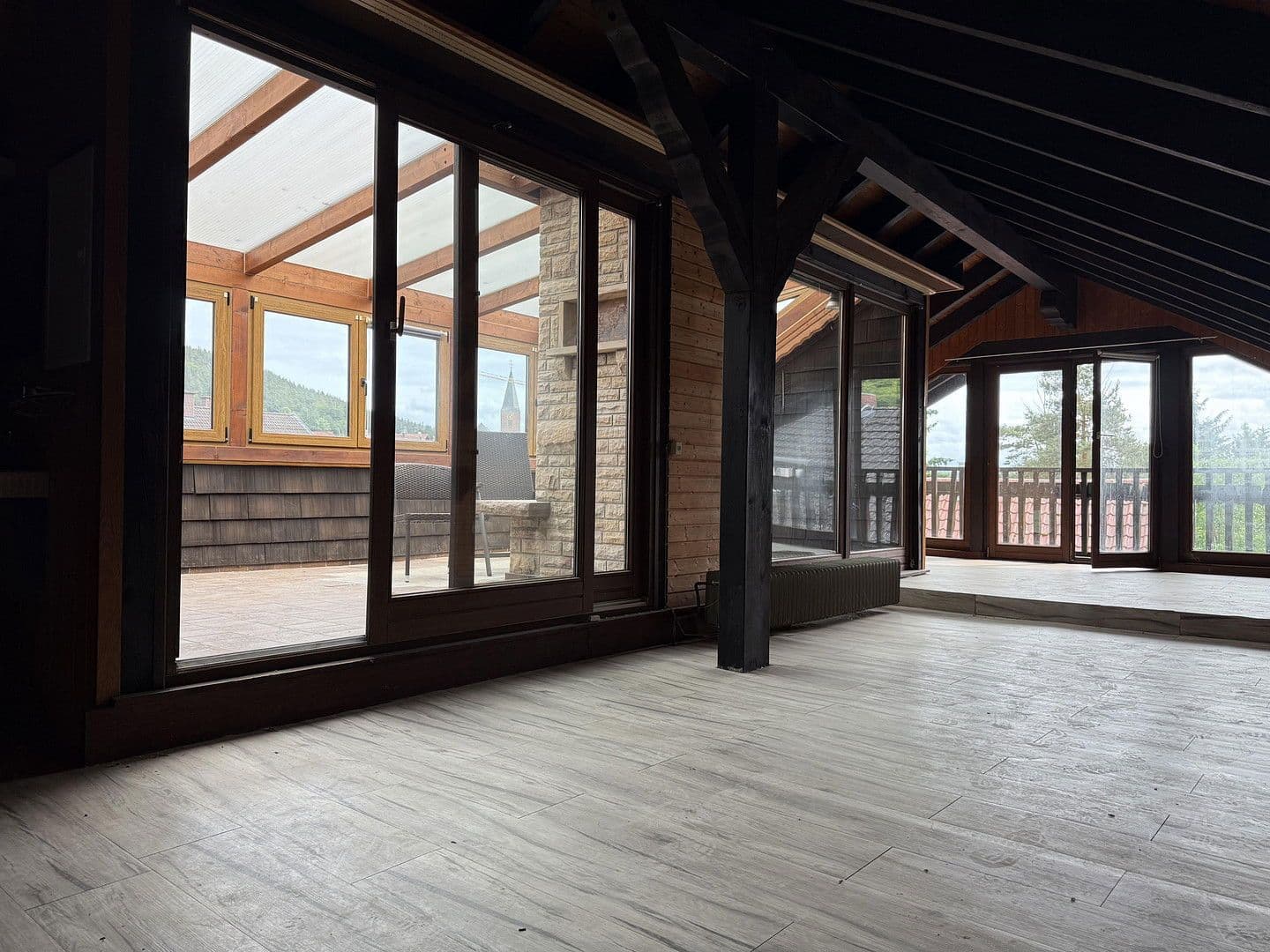 Predaj domu 165 m², pozemek 250 m², Esthal, Porýnie-Falcko Predaj domu 165 m², pozemek 250 m², Esthal, Porýnie-Falcko