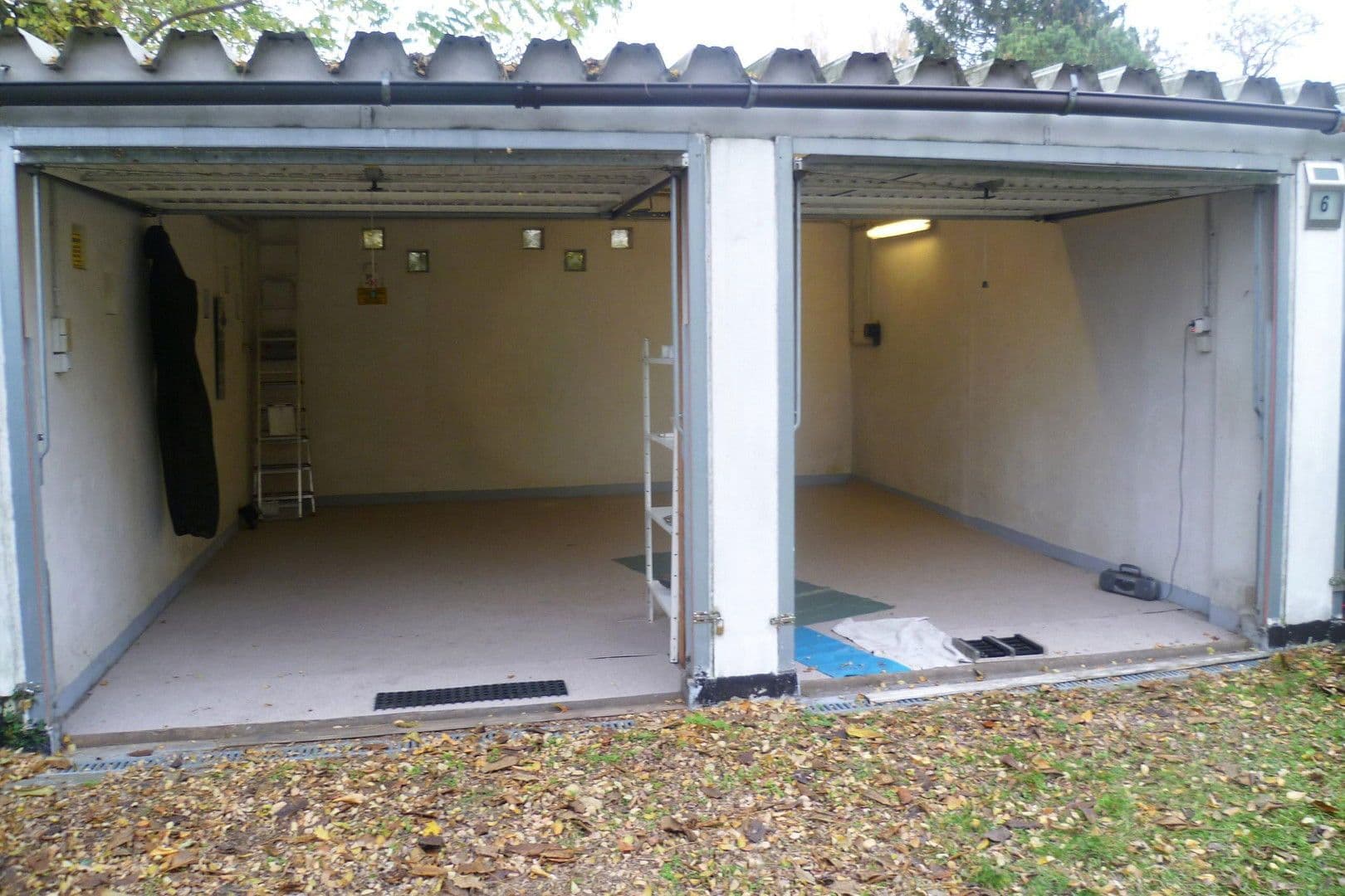 Predaj garáže 279 m², Berlin, Berlín Predaj garáže 279 m², Berlin, Berlín