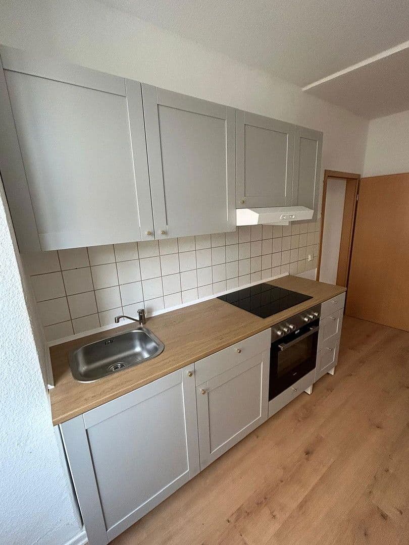 Prenájom bytu 2-izbový 75 m², Burgstraße 7, Merseburg, Sasko-Anhaltsko Prenájom bytu 2-izbový 75 m², Burgstraße 7, Merseburg, Sasko-Anhaltsko