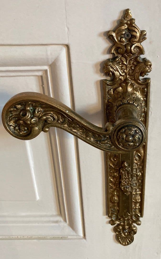 Predaj bytu 3-izbový 96 m², Berlin, Berlín Predaj bytu 3-izbový 96 m², Berlin, Berlín