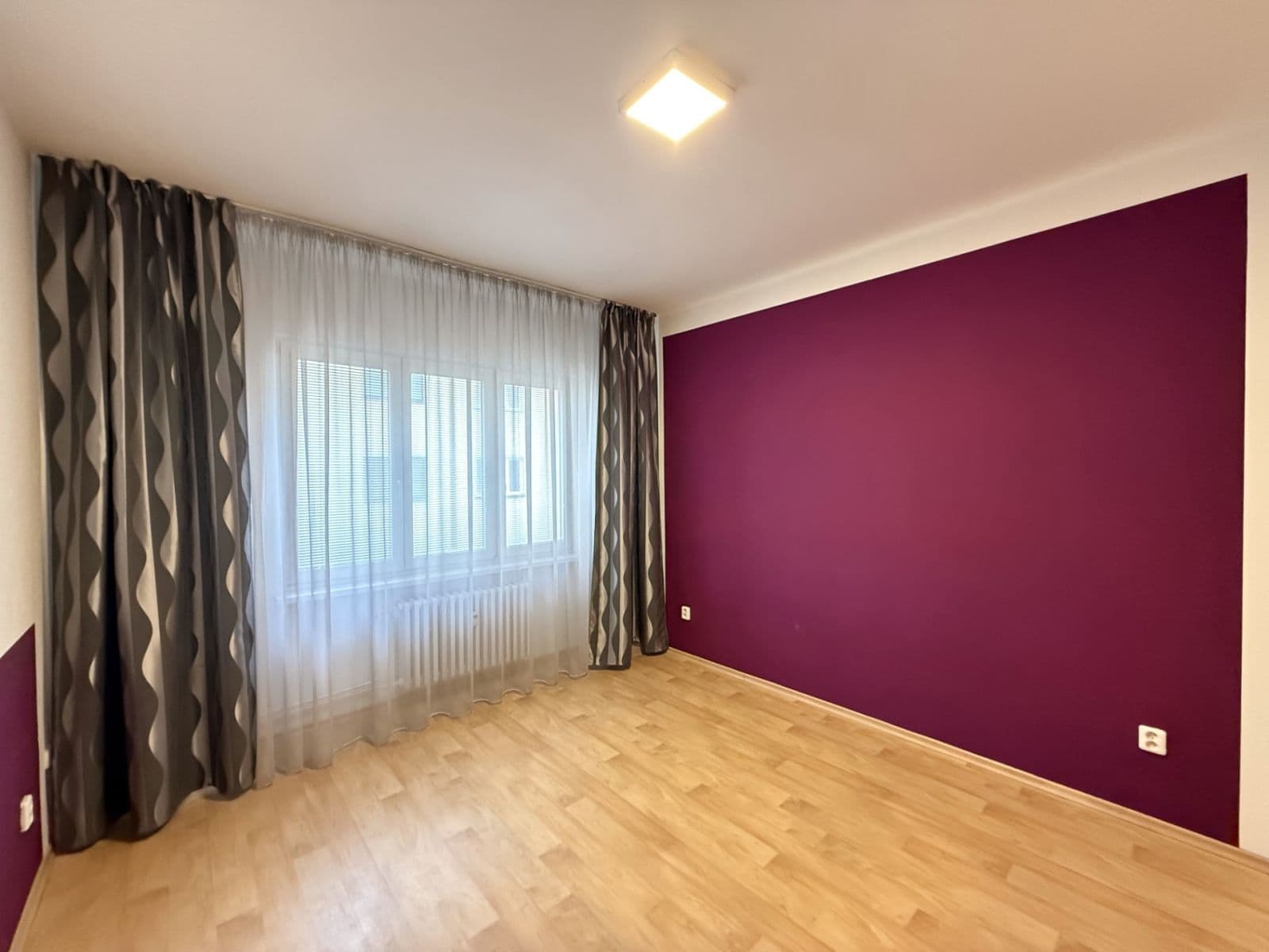 Predaj bytu 2-izbový 69 m², Sladkovského, Pardubice, Pardubický kraj Predaj bytu 2-izbový 69 m², Sladkovského, Pardubice, Pardubický kraj