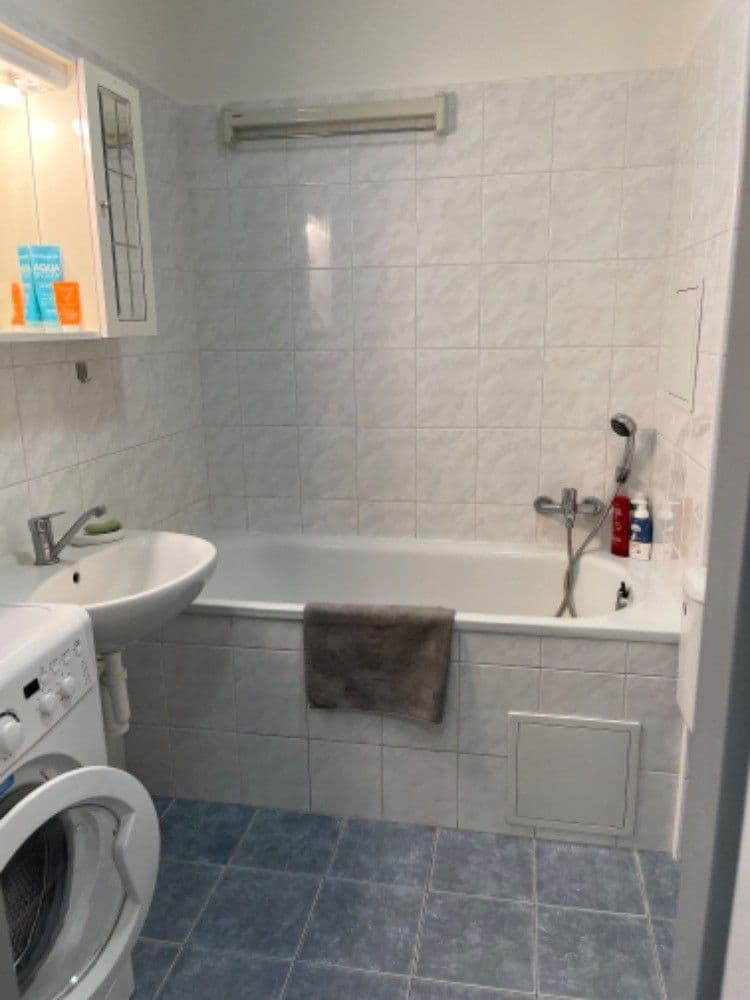 Prenájom bytu 1-izbový 35 m², Říční, Nymburk, Středočeský kraj Prenájom bytu 1-izbový 35 m², Říční, Nymburk, Středočeský kraj