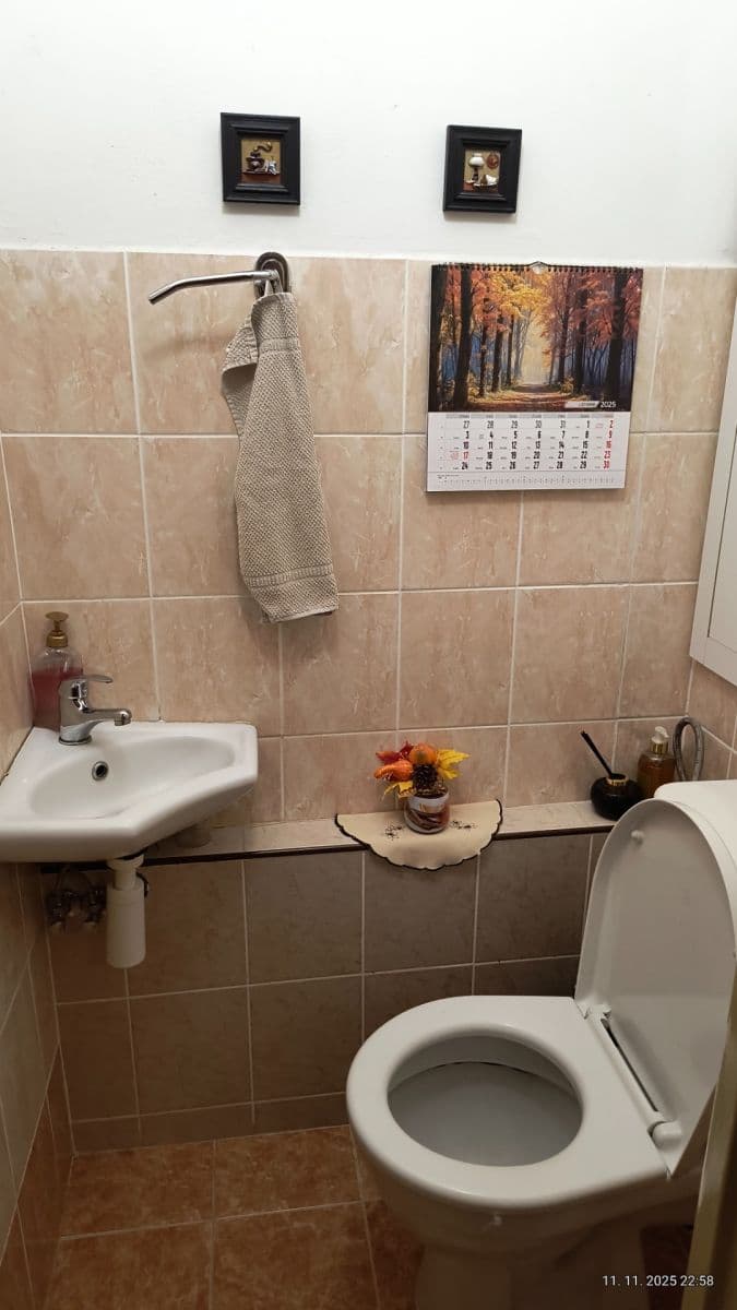 Predaj bytu 4-izbový 75 m², Mladých, Pardubice, Pardubický kraj Predaj bytu 4-izbový 75 m², Mladých, Pardubice, Pardubický kraj