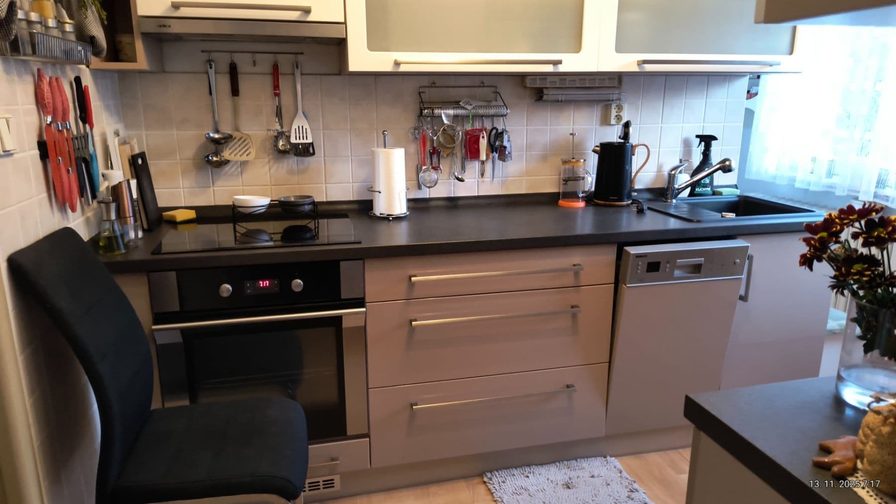 Predaj bytu 4-izbový 75 m², Mladých, Pardubice, Pardubický kraj Predaj bytu 4-izbový 75 m², Mladých, Pardubice, Pardubický kraj