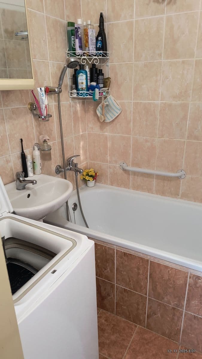 Predaj bytu 4-izbový 75 m², Mladých, Pardubice, Pardubický kraj Predaj bytu 4-izbový 75 m², Mladých, Pardubice, Pardubický kraj