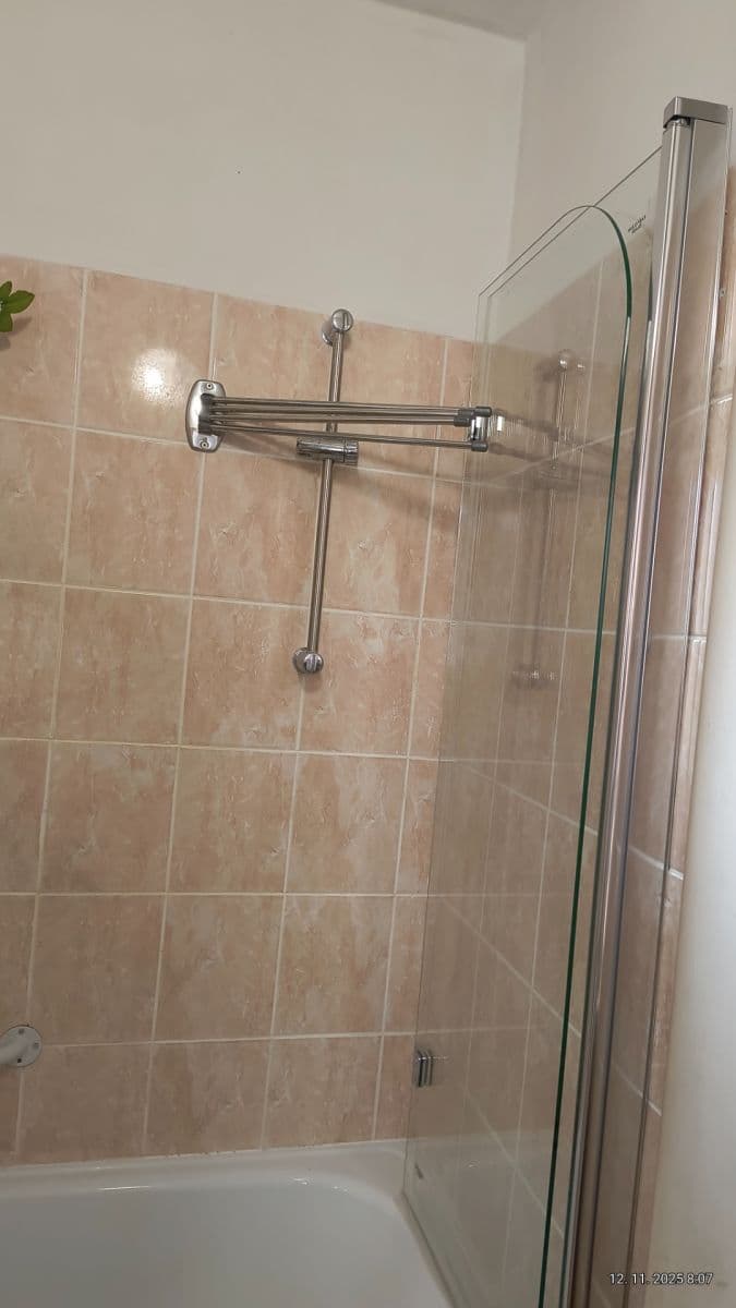 Predaj bytu 4-izbový 75 m², Mladých, Pardubice, Pardubický kraj Predaj bytu 4-izbový 75 m², Mladých, Pardubice, Pardubický kraj