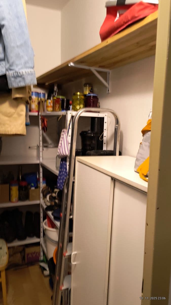 Predaj bytu 4-izbový 75 m², Mladých, Pardubice, Pardubický kraj Predaj bytu 4-izbový 75 m², Mladých, Pardubice, Pardubický kraj