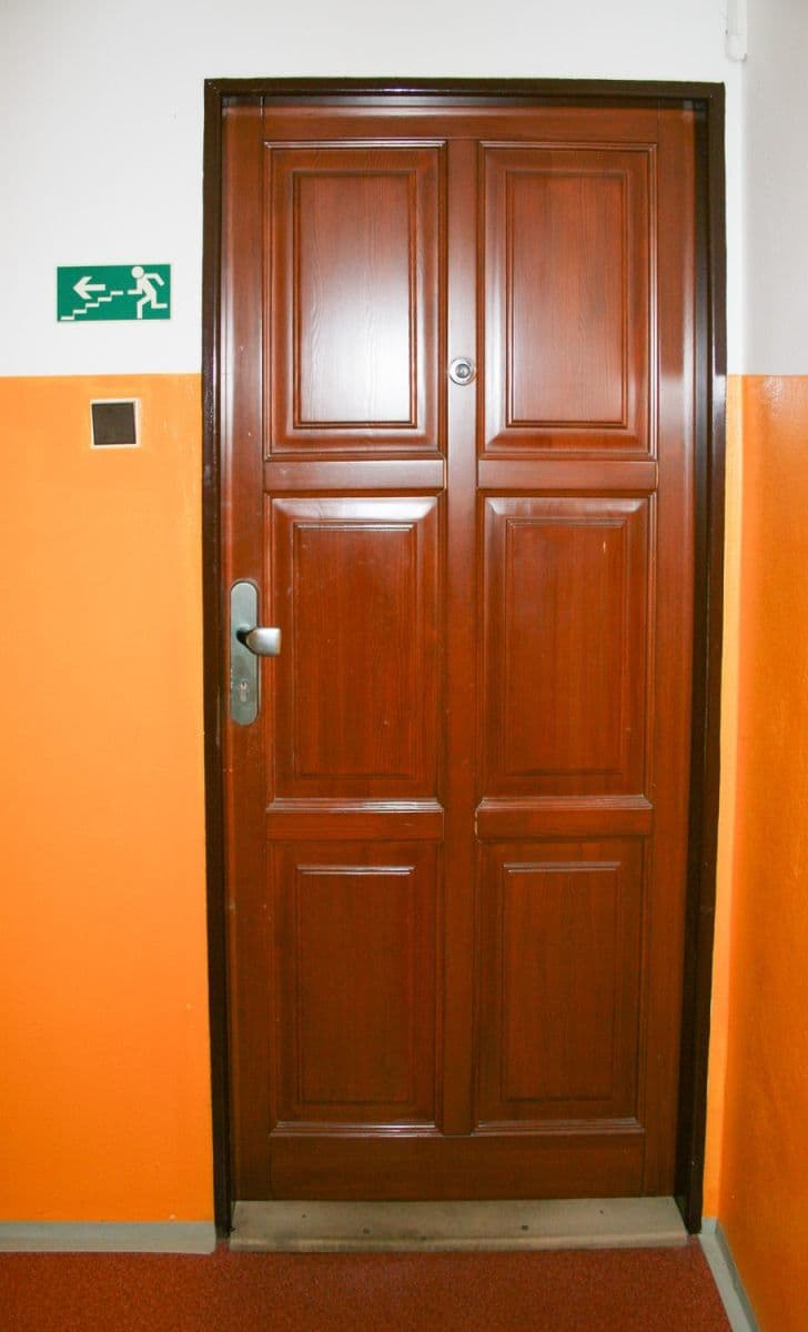 Predaj bytu 3-izbový 70 m², Kamenný Přívoz, Středočeský kraj Predaj bytu 3-izbový 70 m², Kamenný Přívoz, Středočeský kraj