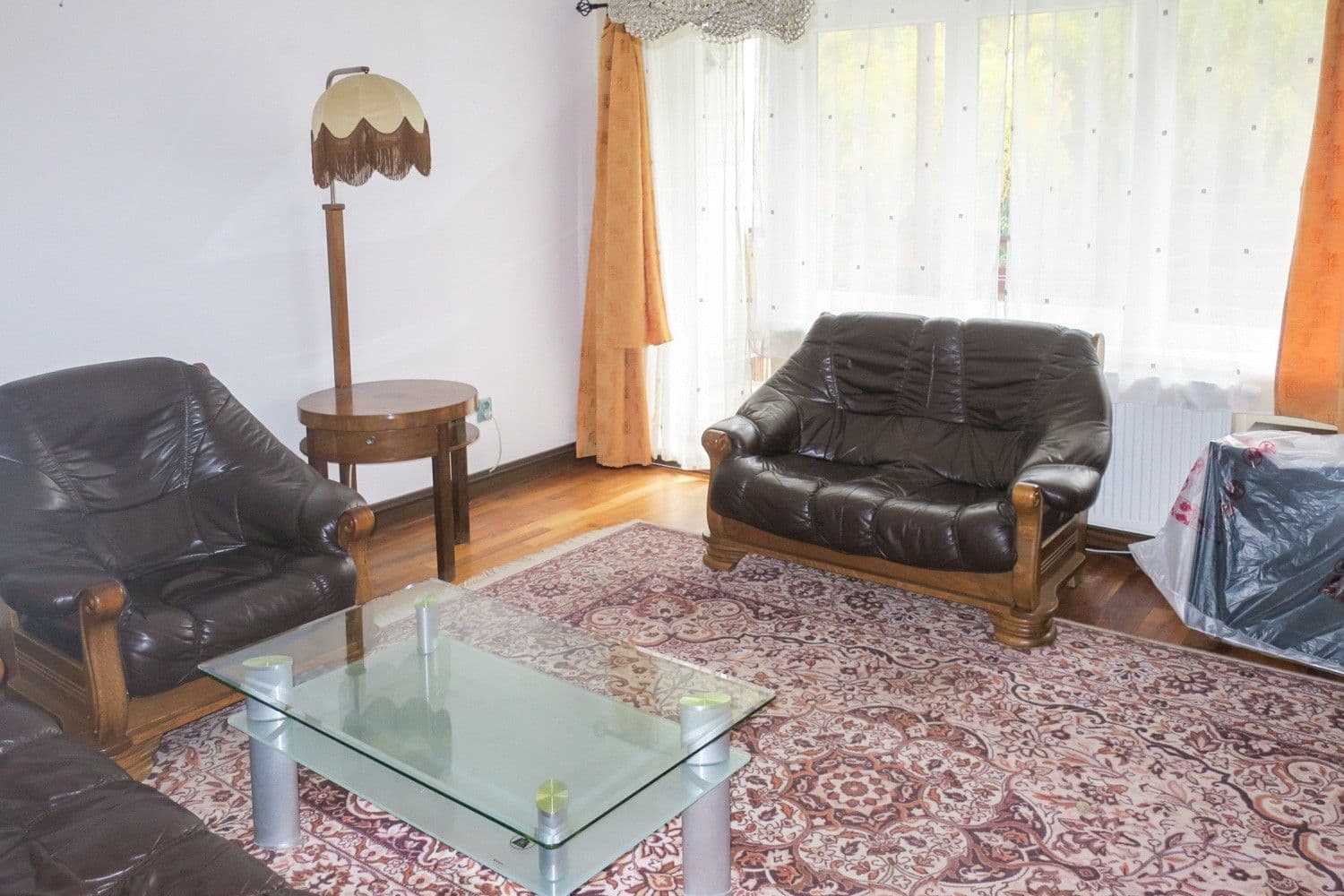 Predaj bytu 3-izbový 70 m², Kamenný Přívoz, Středočeský kraj Predaj bytu 3-izbový 70 m², Kamenný Přívoz, Středočeský kraj