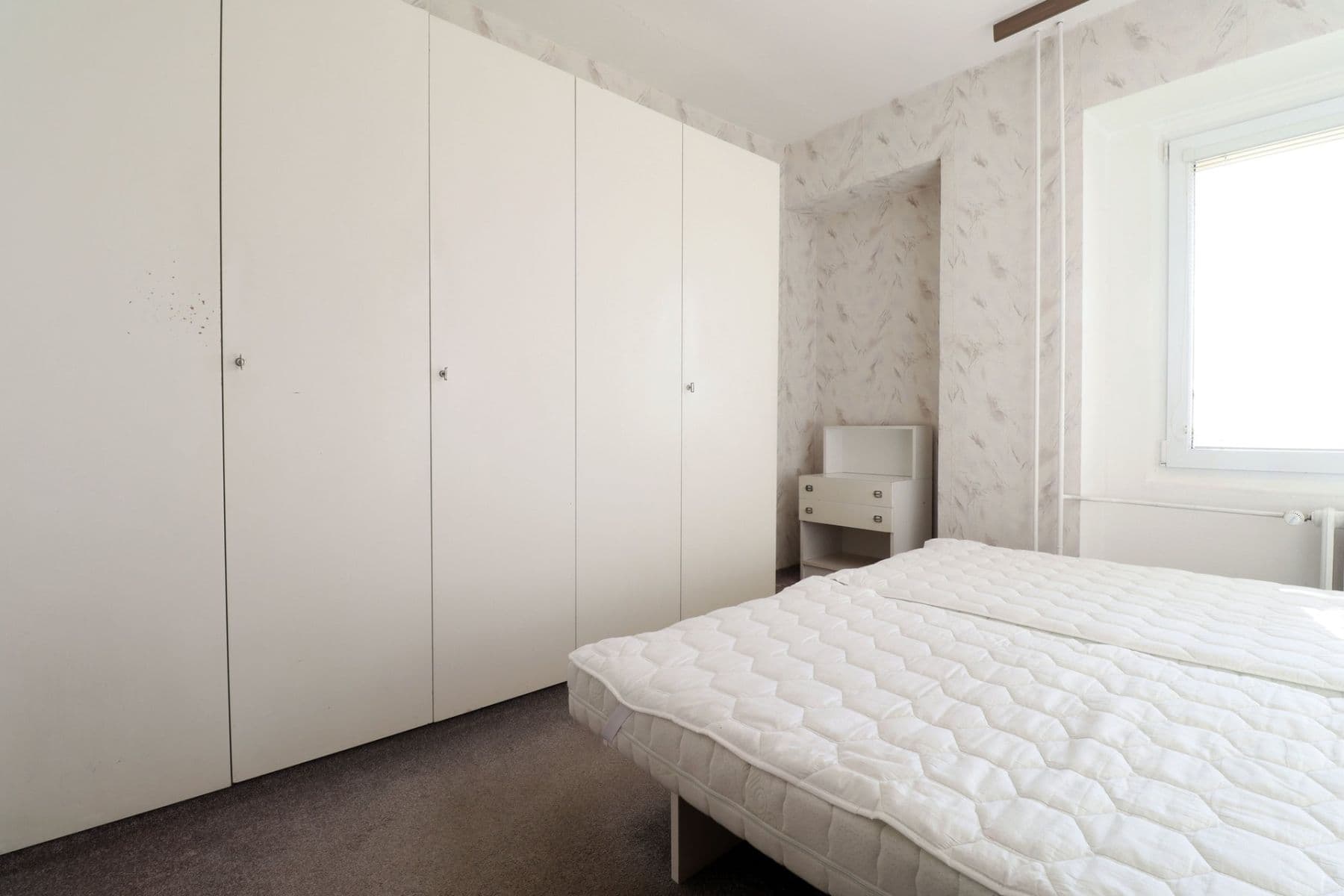 Prenájom bytu 3-izbový 70 m², Estonská, Kladno, Středočeský kraj Prenájom bytu 3-izbový 70 m², Estonská, Kladno, Středočeský kraj