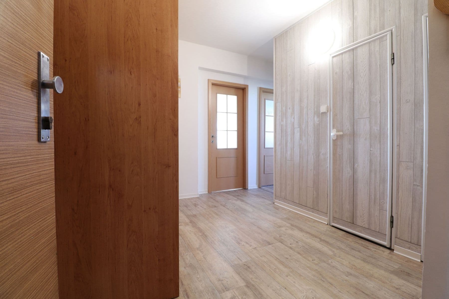 Prenájom bytu 3-izbový 70 m², Estonská, Kladno, Středočeský kraj Prenájom bytu 3-izbový 70 m², Estonská, Kladno, Středočeský kraj