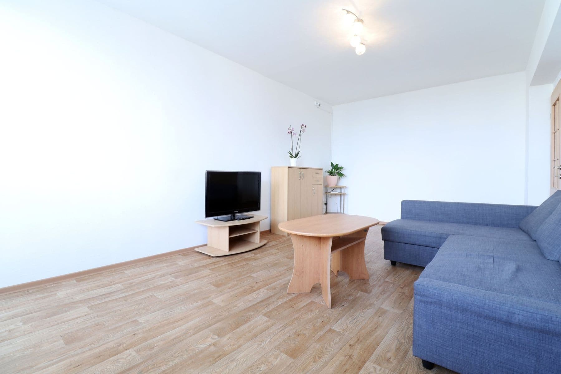 Prenájom bytu 3-izbový 70 m², Estonská, Kladno, Středočeský kraj Prenájom bytu 3-izbový 70 m², Estonská, Kladno, Středočeský kraj