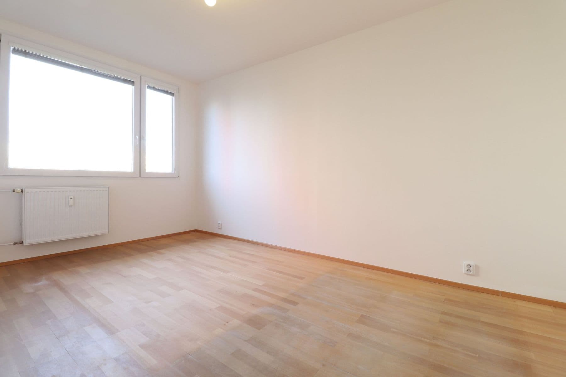 Prenájom bytu 3-izbový 69 m², Tanvaldská, Praha, Praha Prenájom bytu 3-izbový 69 m², Tanvaldská, Praha, Praha