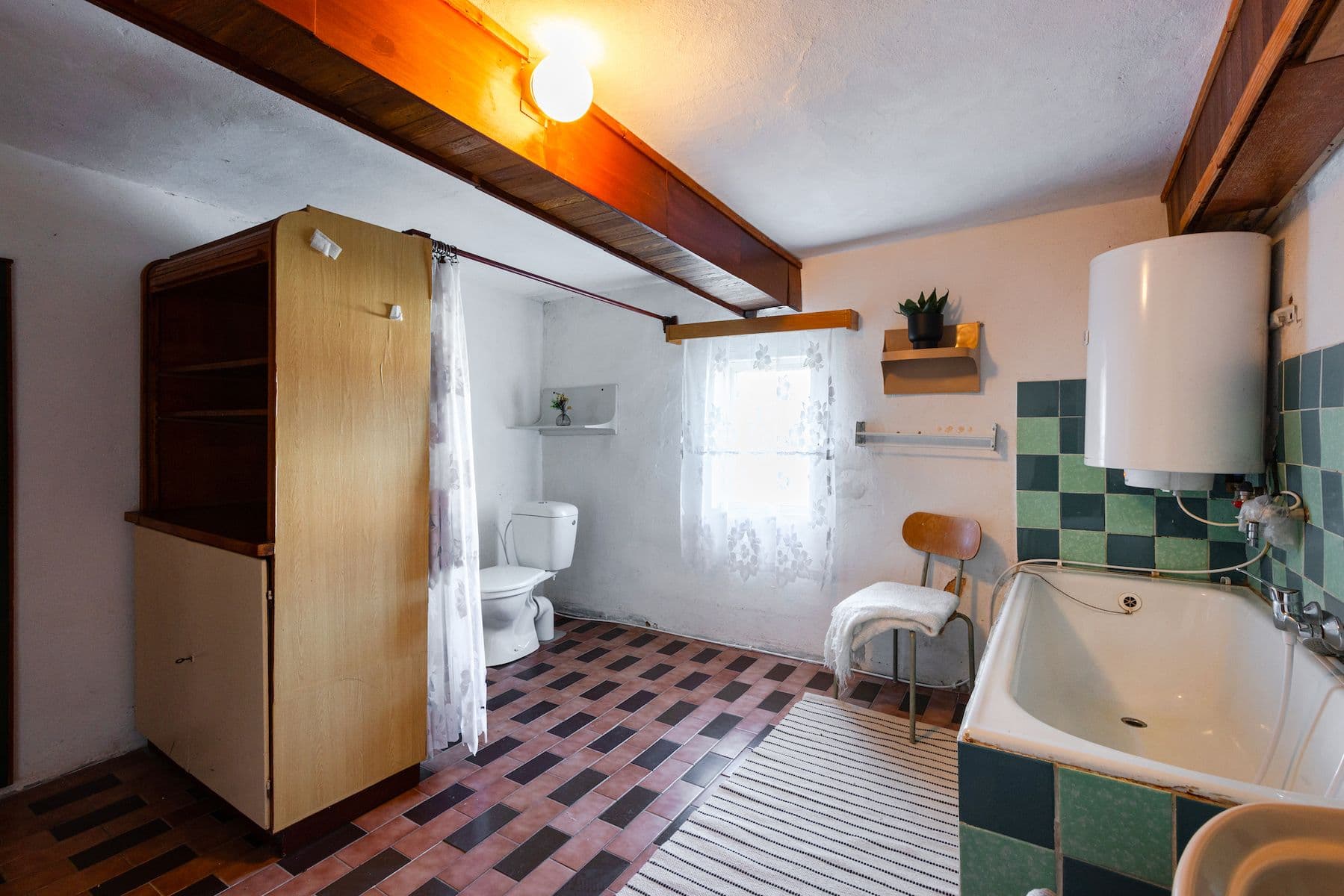 Predaj rekreačného objektu 90 m², pozemek 933 m², Olešná, Středočeský kraj Predaj rekreačného objektu 90 m², pozemek 933 m², Olešná, Středočeský kraj