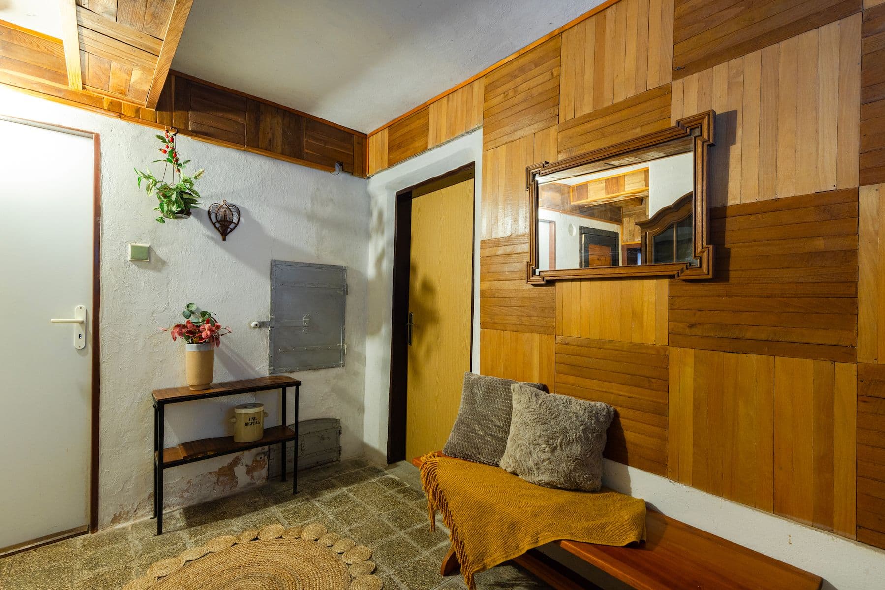 Predaj rekreačného objektu 90 m², pozemek 933 m², Olešná, Středočeský kraj Predaj rekreačného objektu 90 m², pozemek 933 m², Olešná, Středočeský kraj