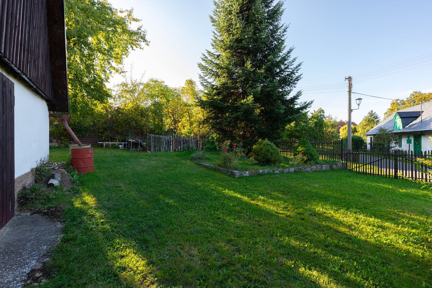 Predaj rekreačného objektu 90 m², pozemek 933 m², Olešná, Středočeský kraj Predaj rekreačného objektu 90 m², pozemek 933 m², Olešná, Středočeský kraj