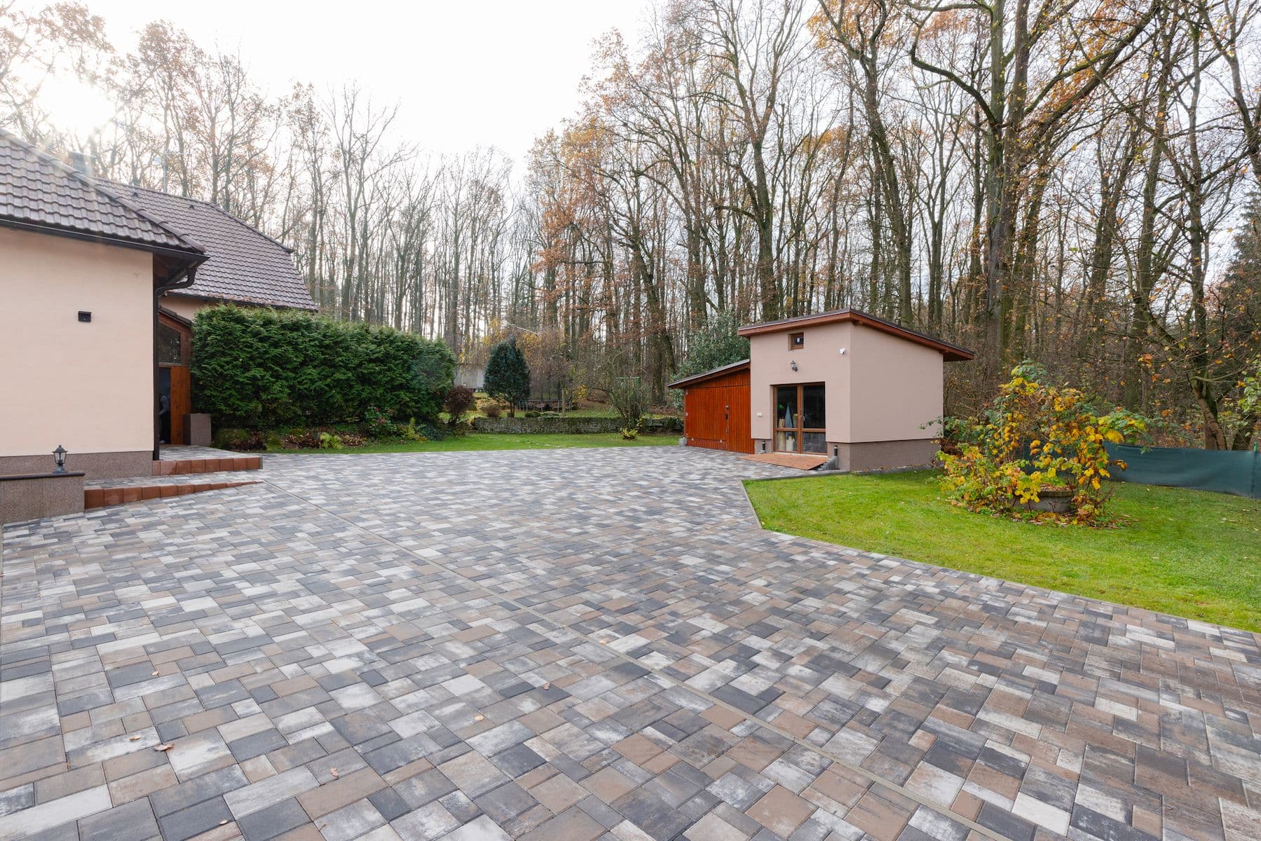 Predaj domu 240 m², pozemek 2.000 m², Luční, Kamenice, Středočeský kraj Predaj domu 240 m², pozemek 2.000 m², Luční, Kamenice, Středočeský kraj