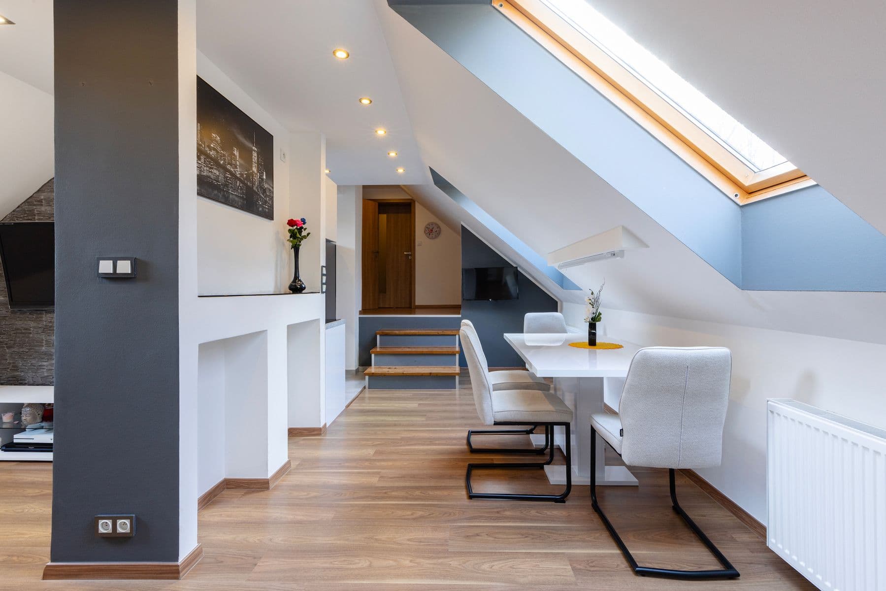 Predaj domu 240 m², pozemek 2.000 m², Luční, Kamenice, Středočeský kraj Predaj domu 240 m², pozemek 2.000 m², Luční, Kamenice, Středočeský kraj