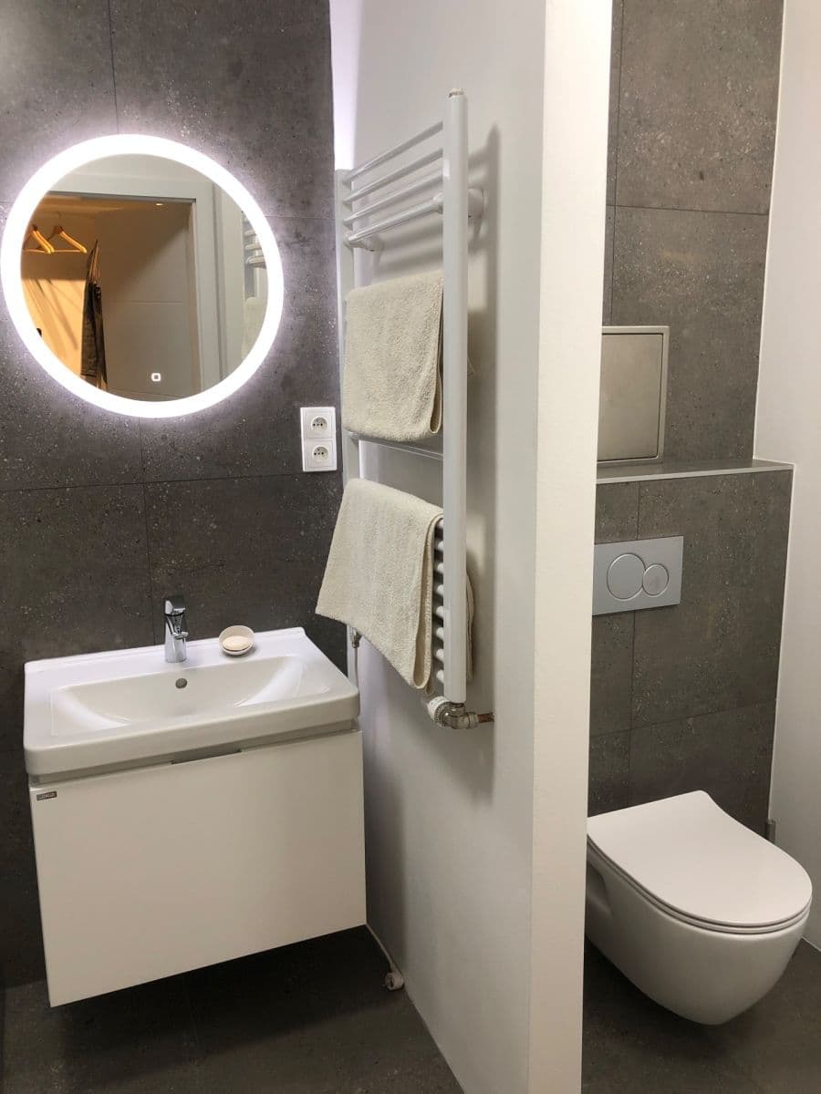 Prenájom bytu 1-izbový 49 m², Poupětova, Praha, Praha Prenájom bytu 1-izbový 49 m², Poupětova, Praha, Praha