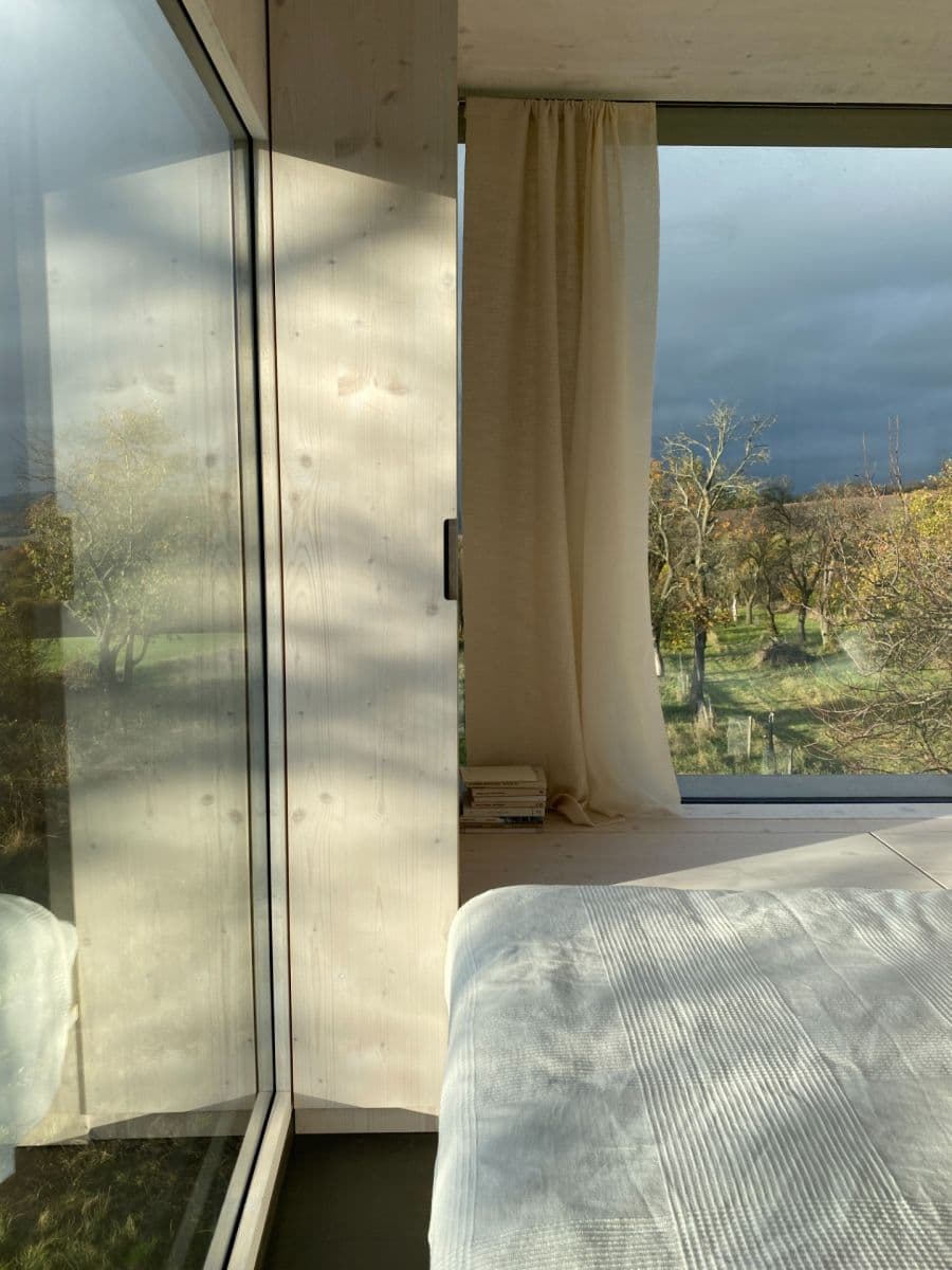 Predaj rekreačného objektu 12 m², pozemek 12 m², Haluzice, Trenčiansky kraj Predaj rekreačného objektu 12 m², pozemek 12 m², Haluzice, Trenčiansky kraj