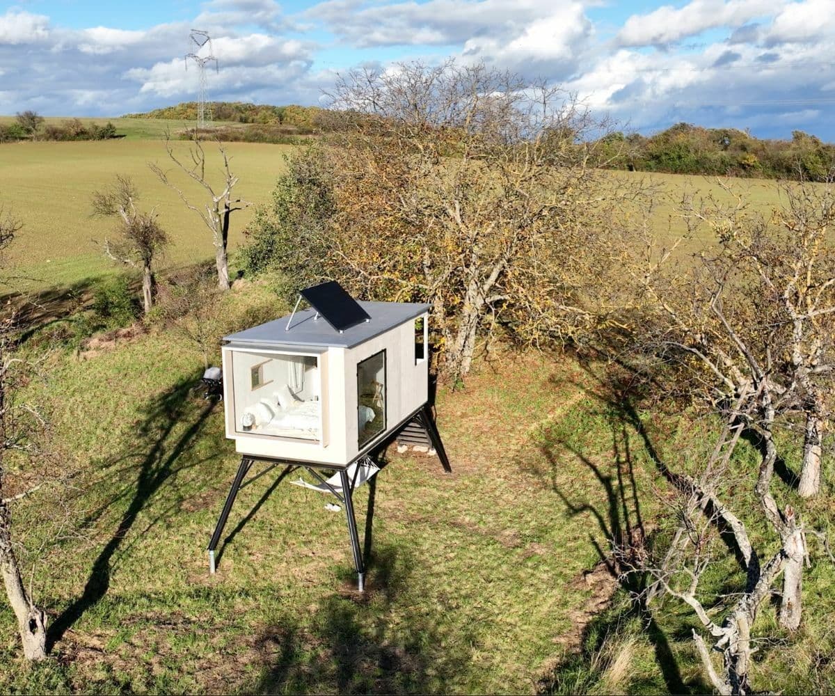 Predaj rekreačného objektu 12 m², pozemek 12 m², Haluzice, Trenčiansky kraj Predaj rekreačného objektu 12 m², pozemek 12 m², Haluzice, Trenčiansky kraj