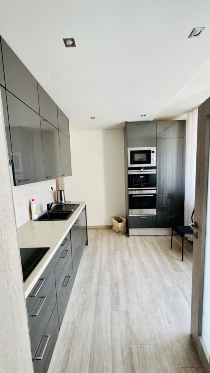 Prenájom bytu 3-izbový 70 m², Radčina, Praha, Praha Prenájom bytu 3-izbový 70 m², Radčina, Praha, Praha