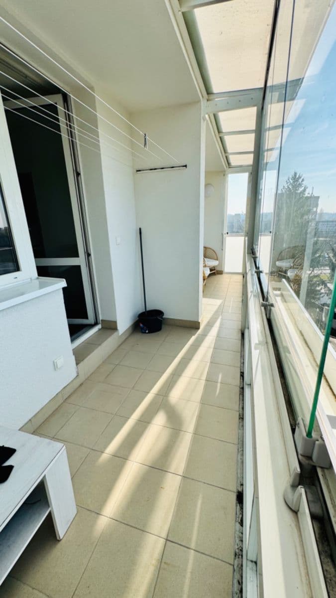 Prenájom bytu 3-izbový 70 m², Radčina, Praha, Praha Prenájom bytu 3-izbový 70 m², Radčina, Praha, Praha