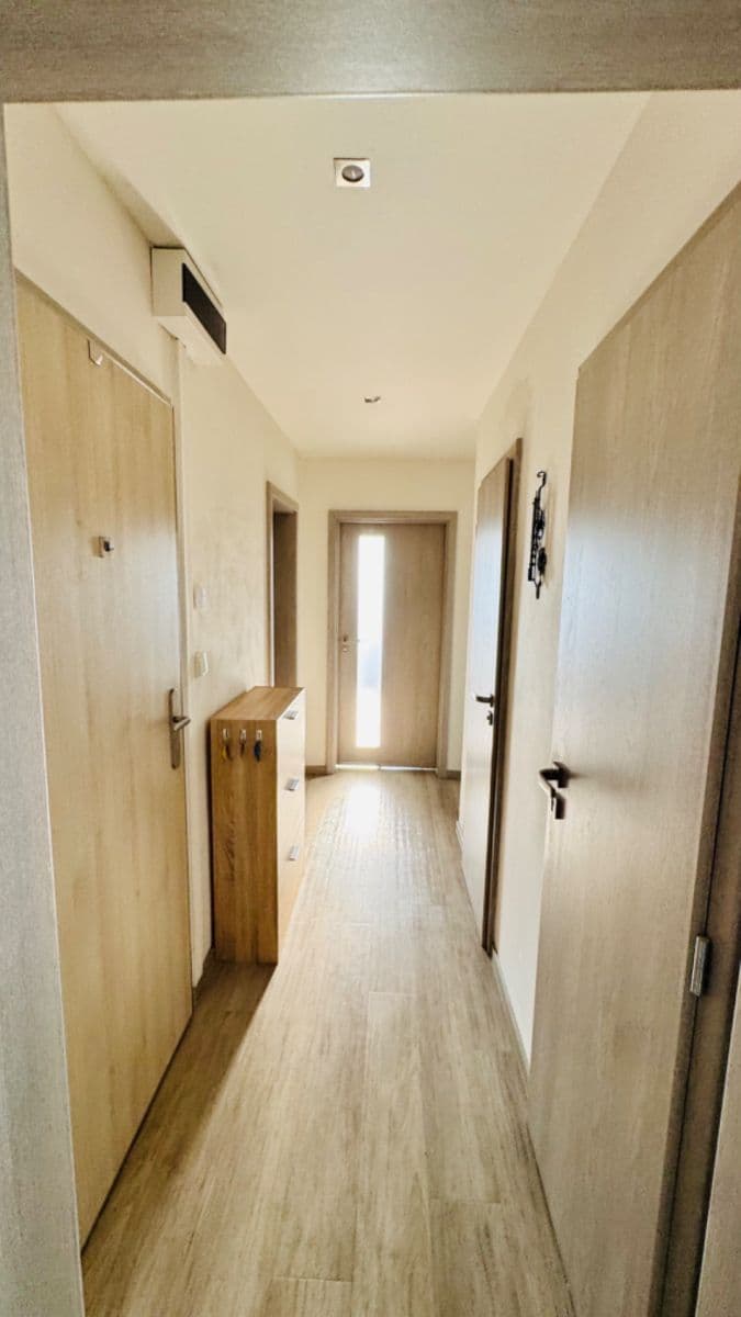 Prenájom bytu 3-izbový 70 m², Radčina, Praha, Praha Prenájom bytu 3-izbový 70 m², Radčina, Praha, Praha