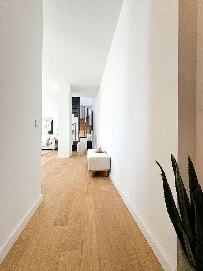 Predaj bytu 3-izbový 100 m², Berlin, Berlín Predaj bytu 3-izbový 100 m², Berlin, Berlín