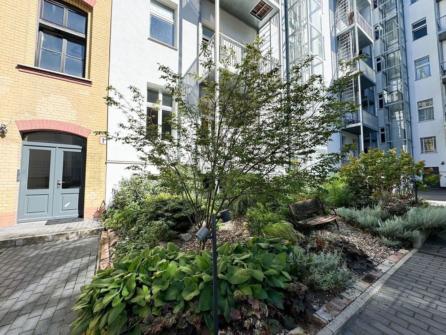Predaj bytu 3-izbový 100 m², Berlin, Berlín Predaj bytu 3-izbový 100 m², Berlin, Berlín