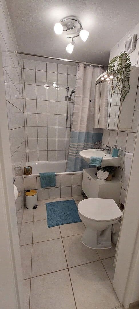 Prenájom bytu 1-izbový 30 m², Deschinger Straße, Ingolstadt, Bavorsko Prenájom bytu 1-izbový 30 m², Deschinger Straße, Ingolstadt, Bavorsko