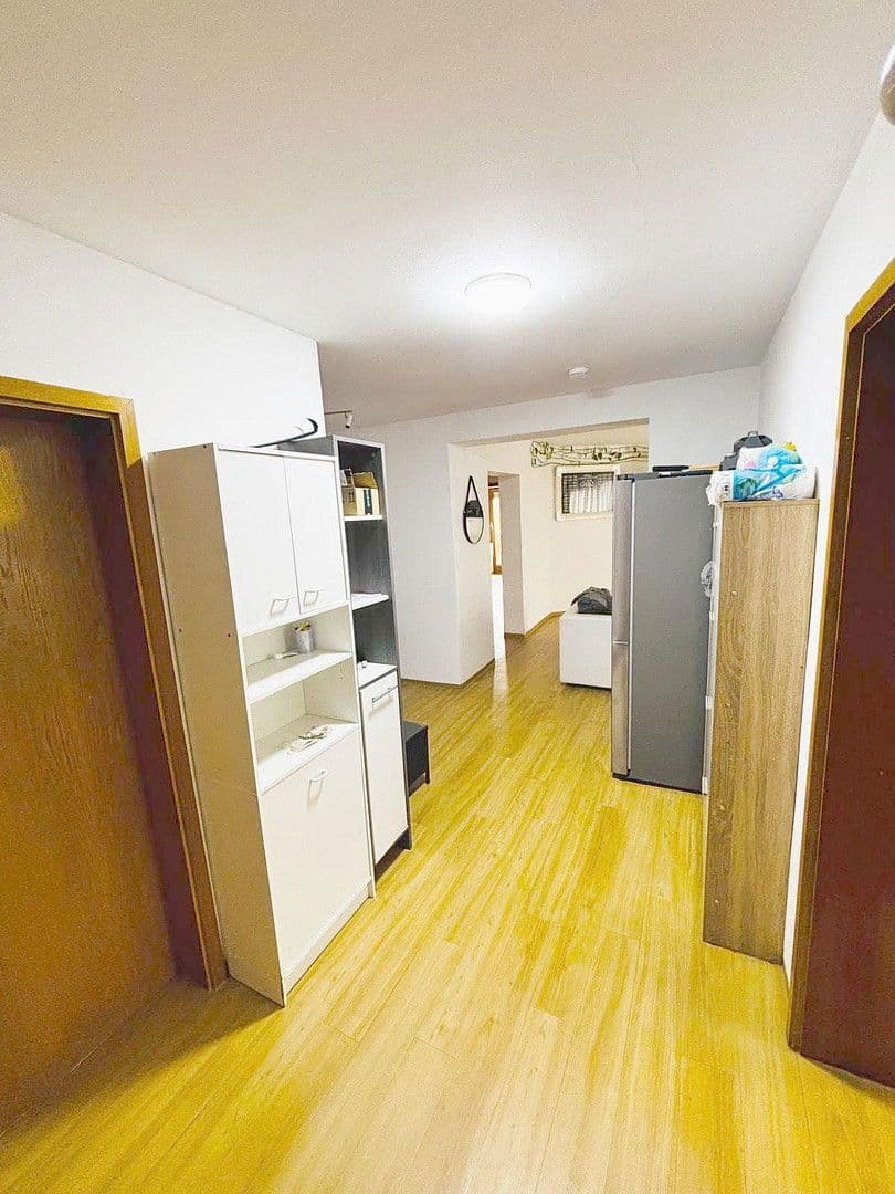 Prenájom bytu 4-izbový 95 m², Hemhofen, Bavorsko Prenájom bytu 4-izbový 95 m², Hemhofen, Bavorsko