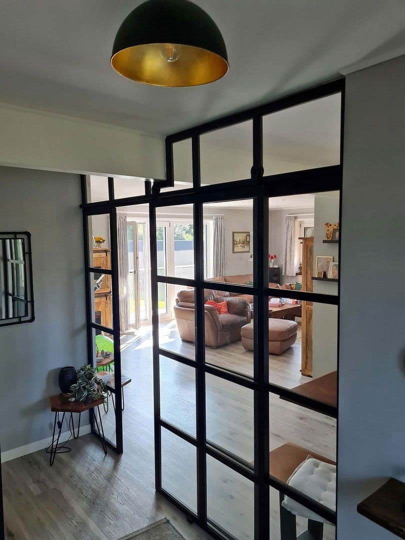 Predaj domu 170 m², pozemek 634 m², Seevetal, Dolné Sasko Predaj domu 170 m², pozemek 634 m², Seevetal, Dolné Sasko