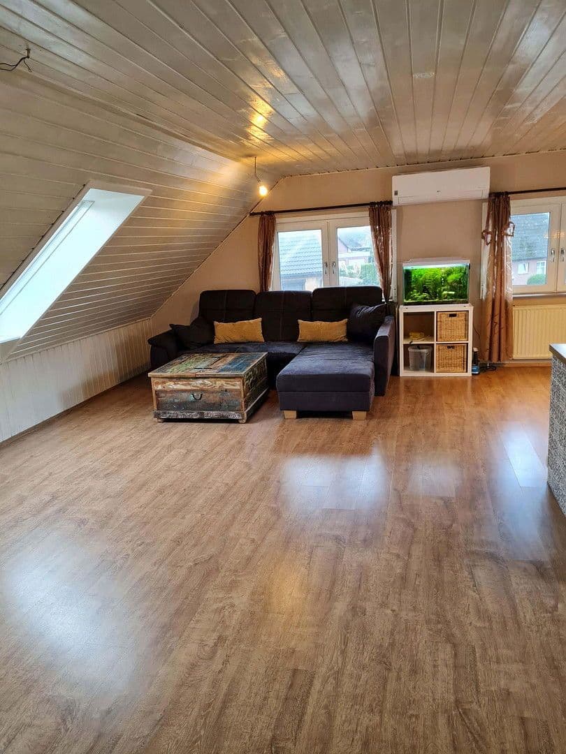 Predaj domu 170 m², pozemek 634 m², Seevetal, Dolné Sasko Predaj domu 170 m², pozemek 634 m², Seevetal, Dolné Sasko