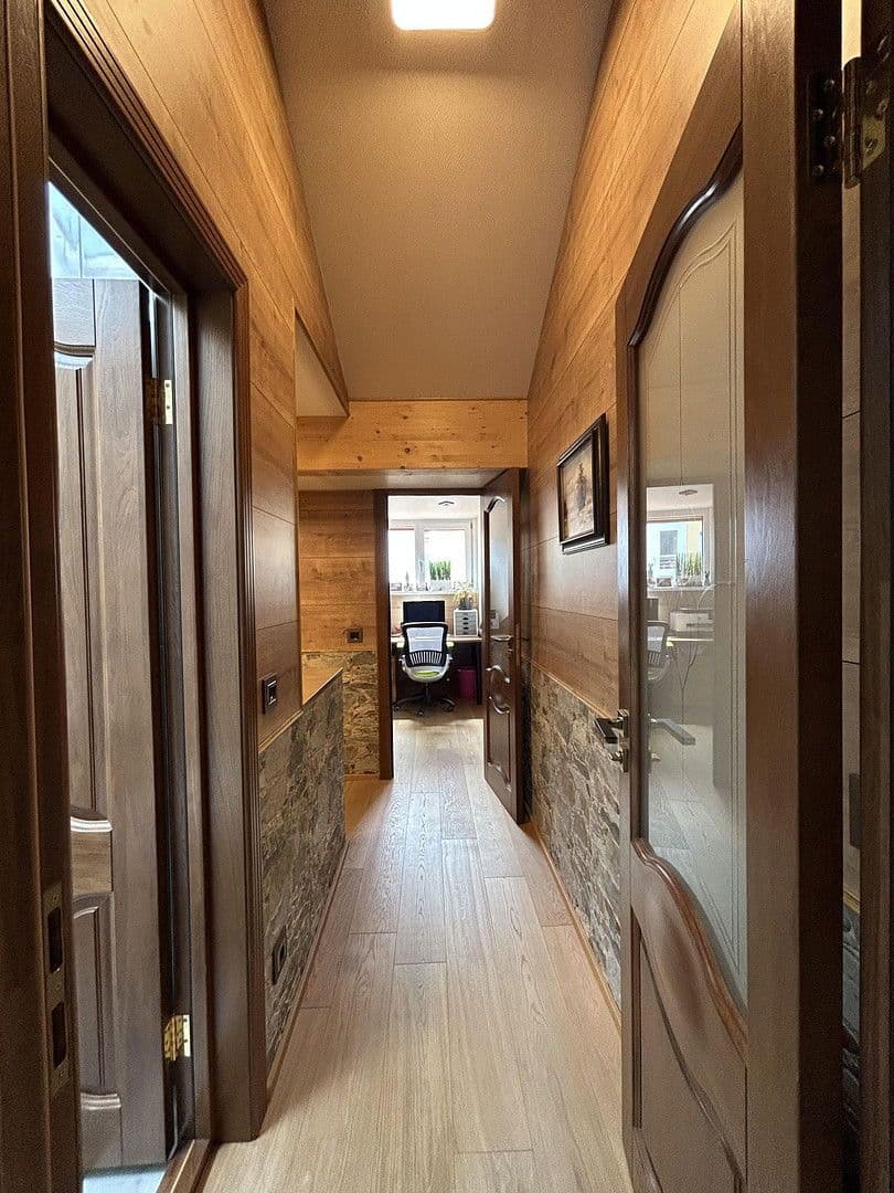 Predaj bytu 5-izbový 116 m², Garmisch-Partenkirchen, Bavorsko Predaj bytu 5-izbový 116 m², Garmisch-Partenkirchen, Bavorsko