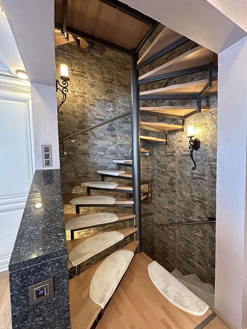 Predaj bytu 5-izbový 116 m², Garmisch-Partenkirchen, Bavorsko Predaj bytu 5-izbový 116 m², Garmisch-Partenkirchen, Bavorsko