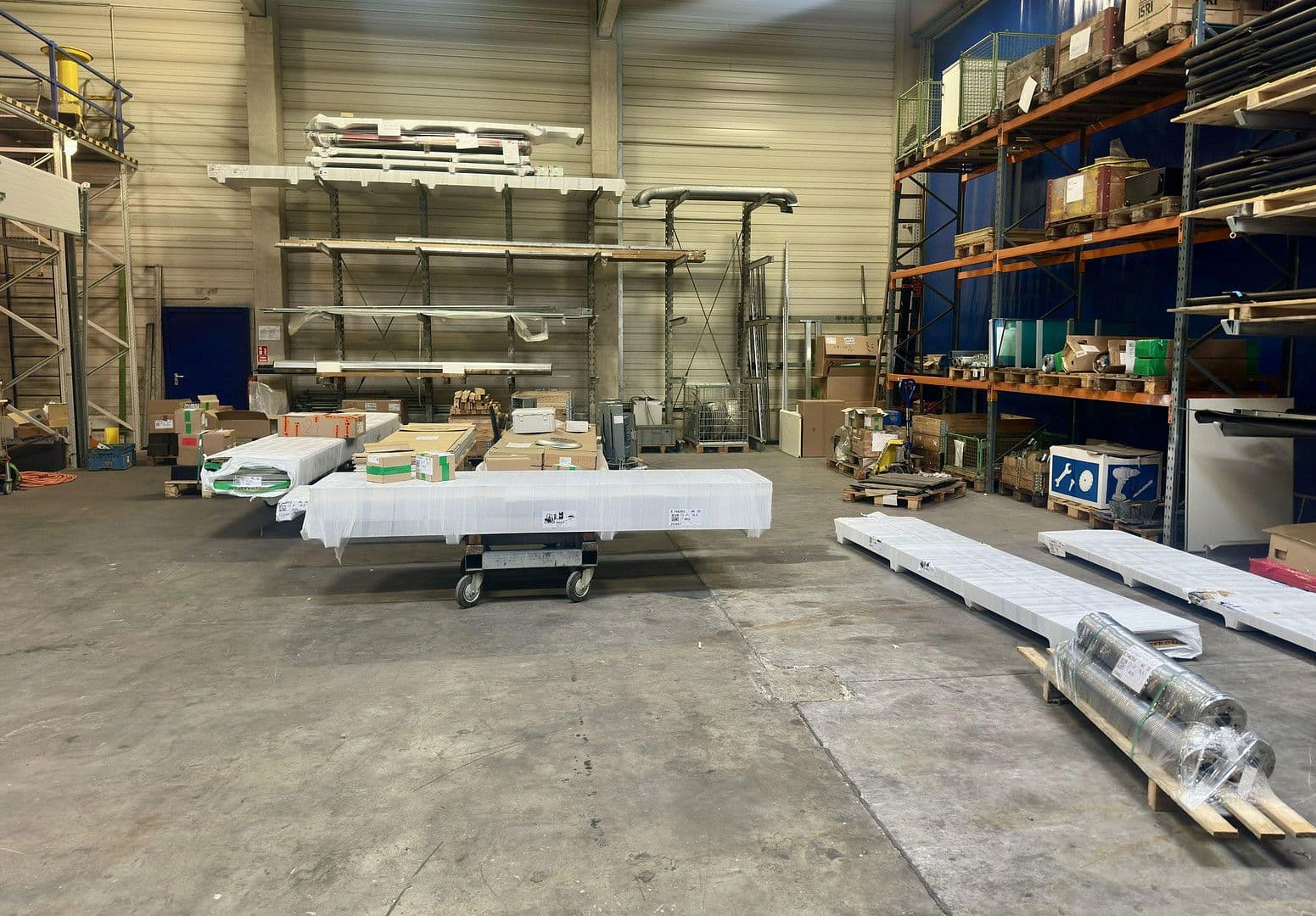 Prenájom nebytového priestoru 1.380 m², Industriestraße 23, Guntramsdorf, Dolné Rakúsko Prenájom nebytového priestoru 1.380 m², Industriestraße 23, Guntramsdorf, Dolné Rakúsko