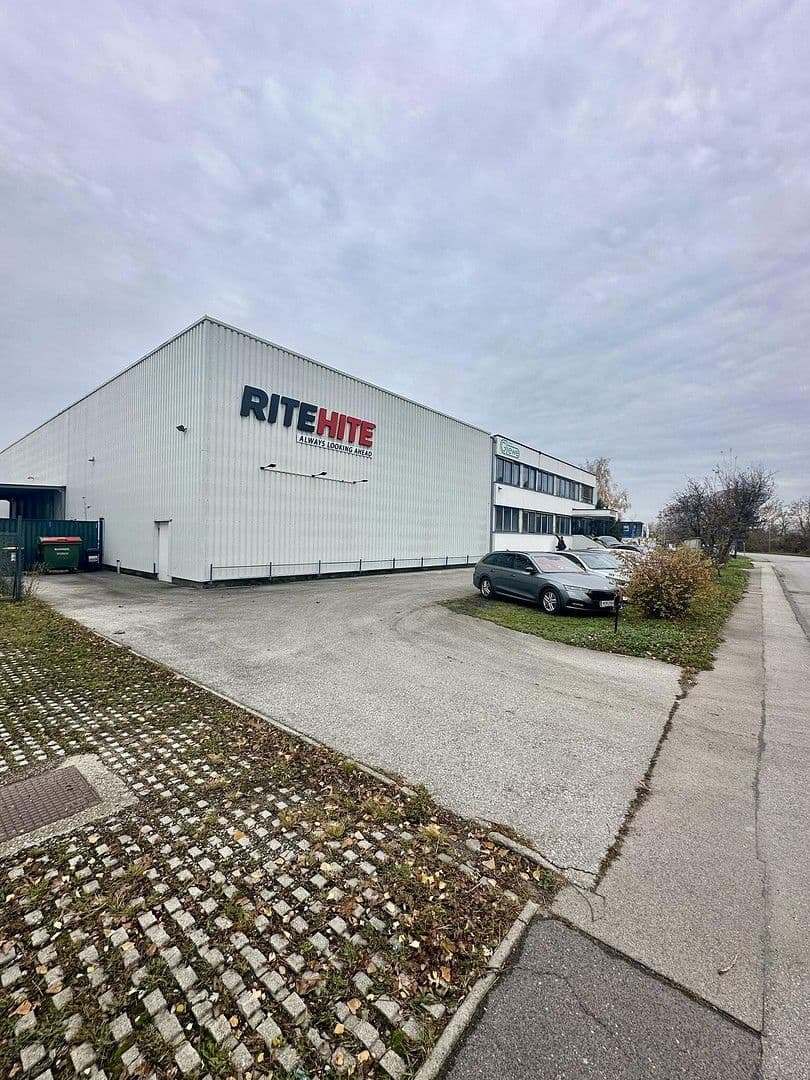 Prenájom nebytového priestoru 1.380 m², Industriestraße 23, Guntramsdorf, Dolné Rakúsko Prenájom nebytového priestoru 1.380 m², Industriestraße 23, Guntramsdorf, Dolné Rakúsko