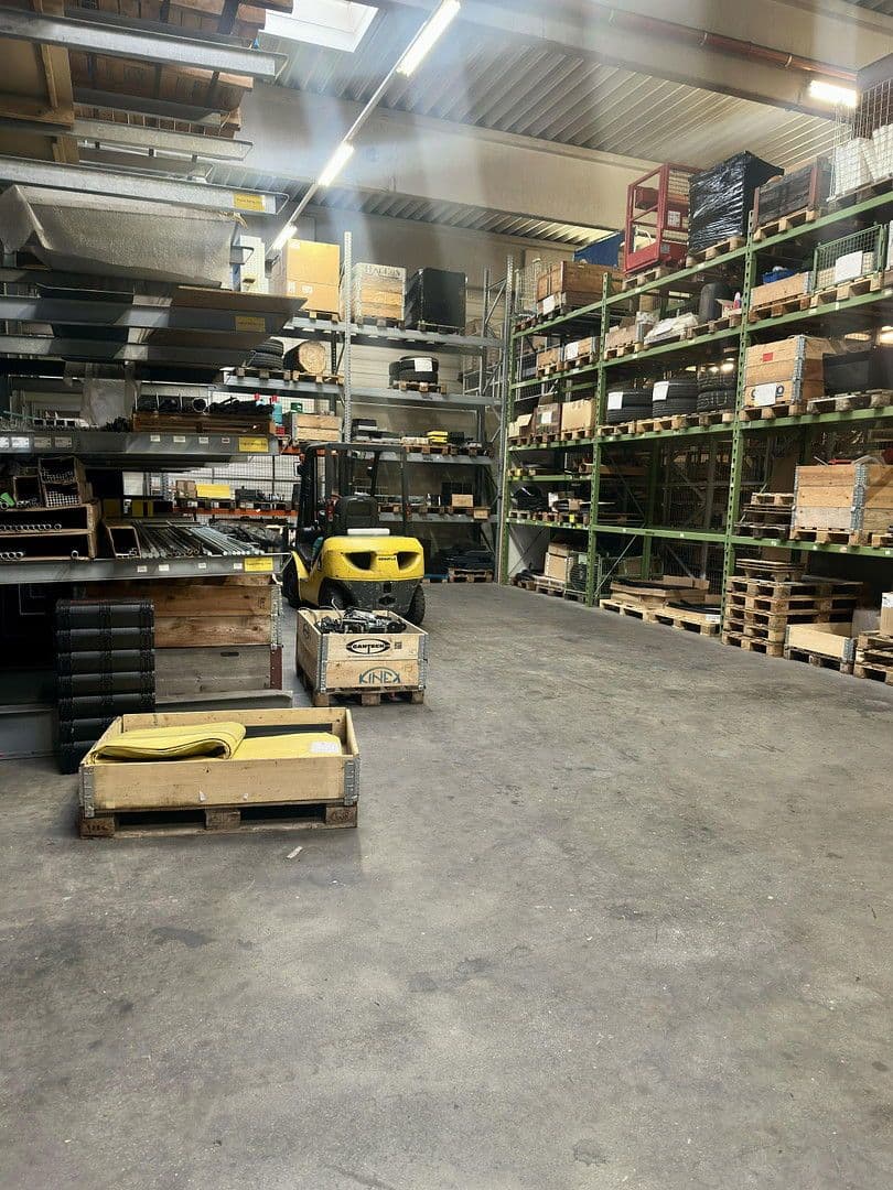 Prenájom nebytového priestoru 1.380 m², Industriestraße 23, Guntramsdorf, Dolné Rakúsko Prenájom nebytového priestoru 1.380 m², Industriestraße 23, Guntramsdorf, Dolné Rakúsko