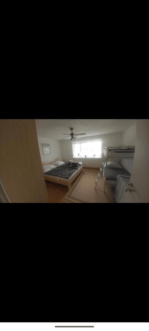 Predaj domu 200 m², pozemek 640 m², Unterthingau, Bavorsko Predaj domu 200 m², pozemek 640 m², Unterthingau, Bavorsko