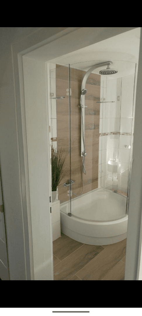 Predaj domu 200 m², pozemek 640 m², Unterthingau, Bavorsko Predaj domu 200 m², pozemek 640 m², Unterthingau, Bavorsko