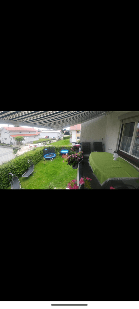 Predaj domu 200 m², pozemek 640 m², Unterthingau, Bavorsko Predaj domu 200 m², pozemek 640 m², Unterthingau, Bavorsko