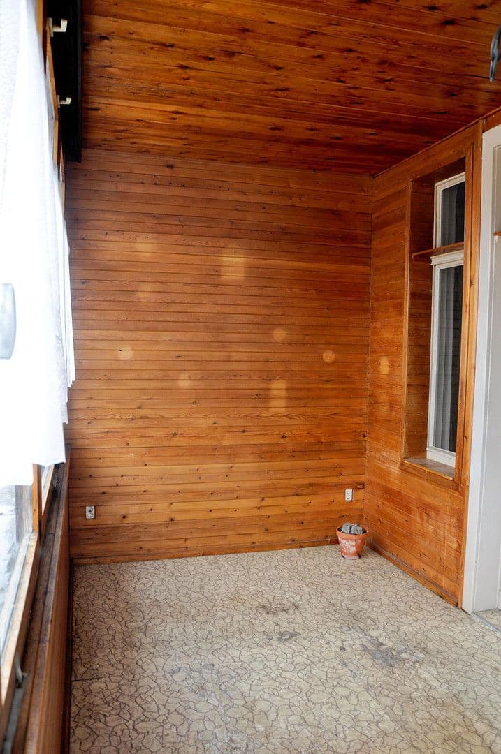 Prenájom bytu 3-izbový 136 m², Oststraße 17, Kamenec, Sasko Prenájom bytu 3-izbový 136 m², Oststraße 17, Kamenec, Sasko