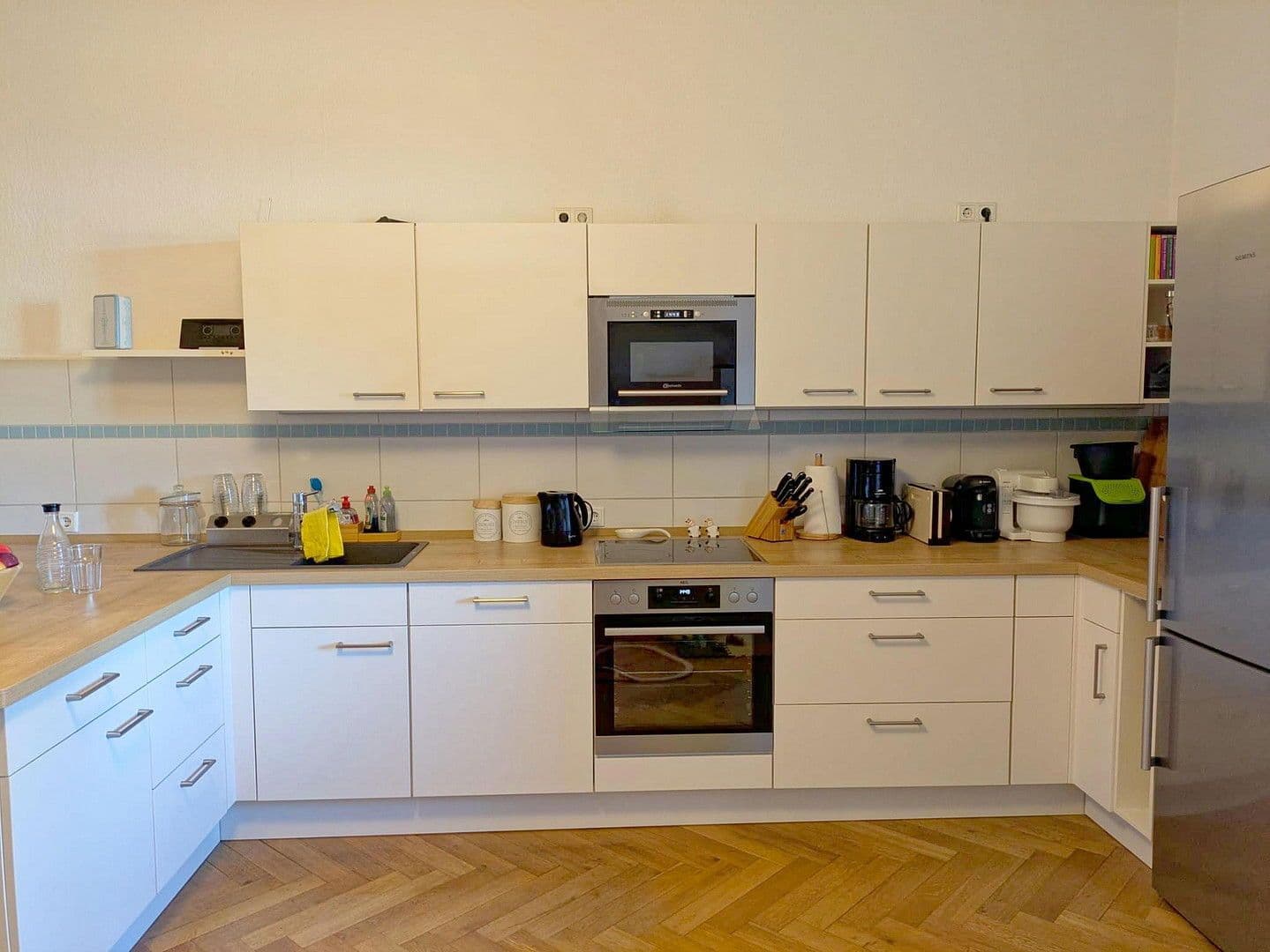 Prenájom bytu 3-izbový 136 m², Oststraße 17, Kamenec, Sasko Prenájom bytu 3-izbový 136 m², Oststraße 17, Kamenec, Sasko