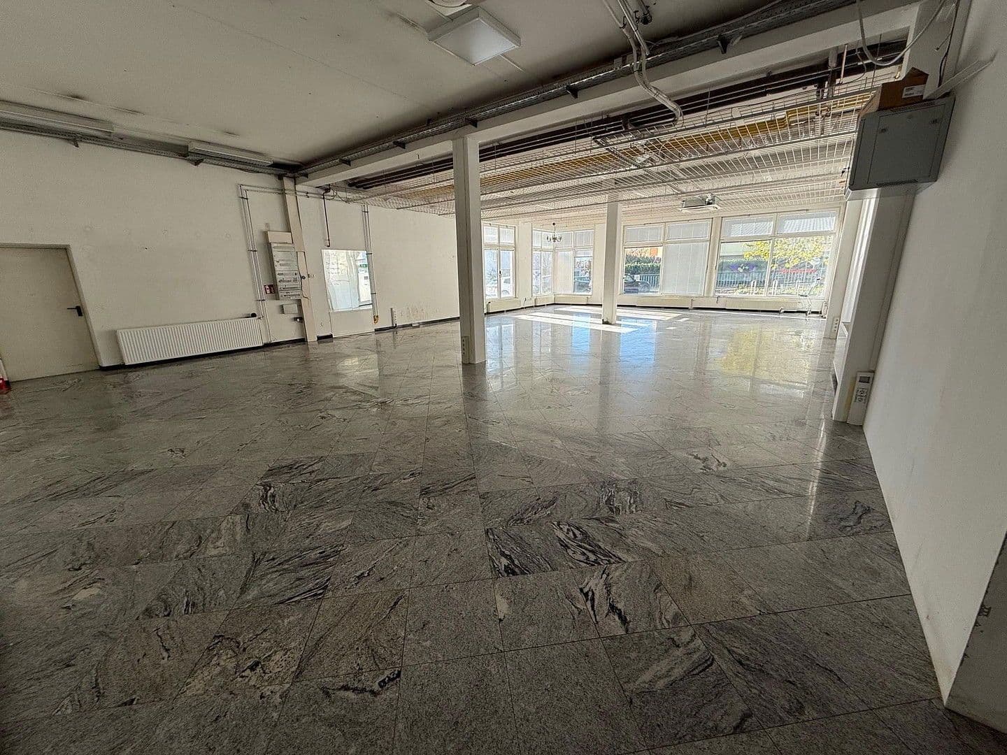 Prenájom kancelárie 246 m², Banhofsraße 29-31, Tulln an der Donau, Dolné Rakúsko Prenájom kancelárie 246 m², Banhofsraße 29-31, Tulln an der Donau, Dolné Rakúsko