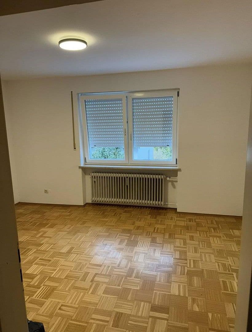 Prenájom bytu 2-izbový 75 m², Kelheim, Bavorsko Prenájom bytu 2-izbový 75 m², Kelheim, Bavorsko