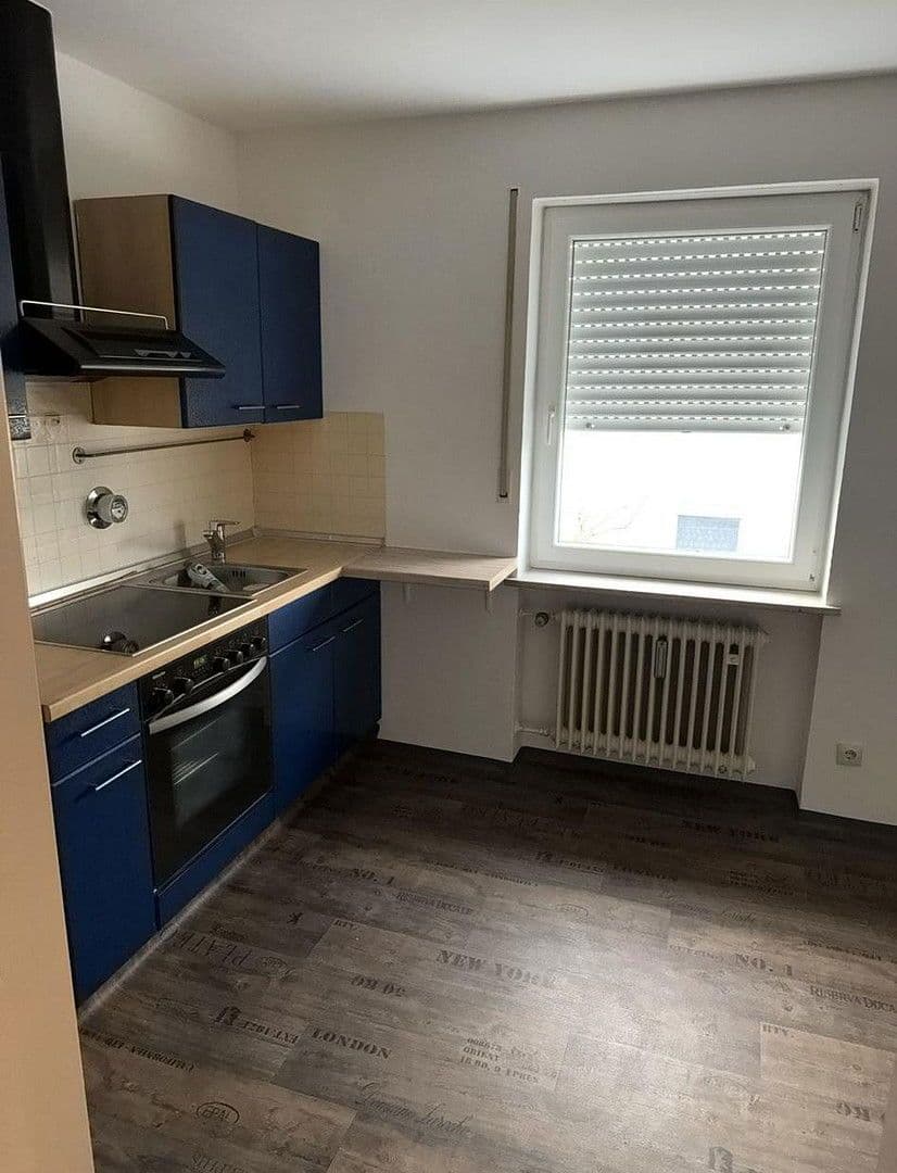 Prenájom bytu 2-izbový 75 m², Kelheim, Bavorsko Prenájom bytu 2-izbový 75 m², Kelheim, Bavorsko