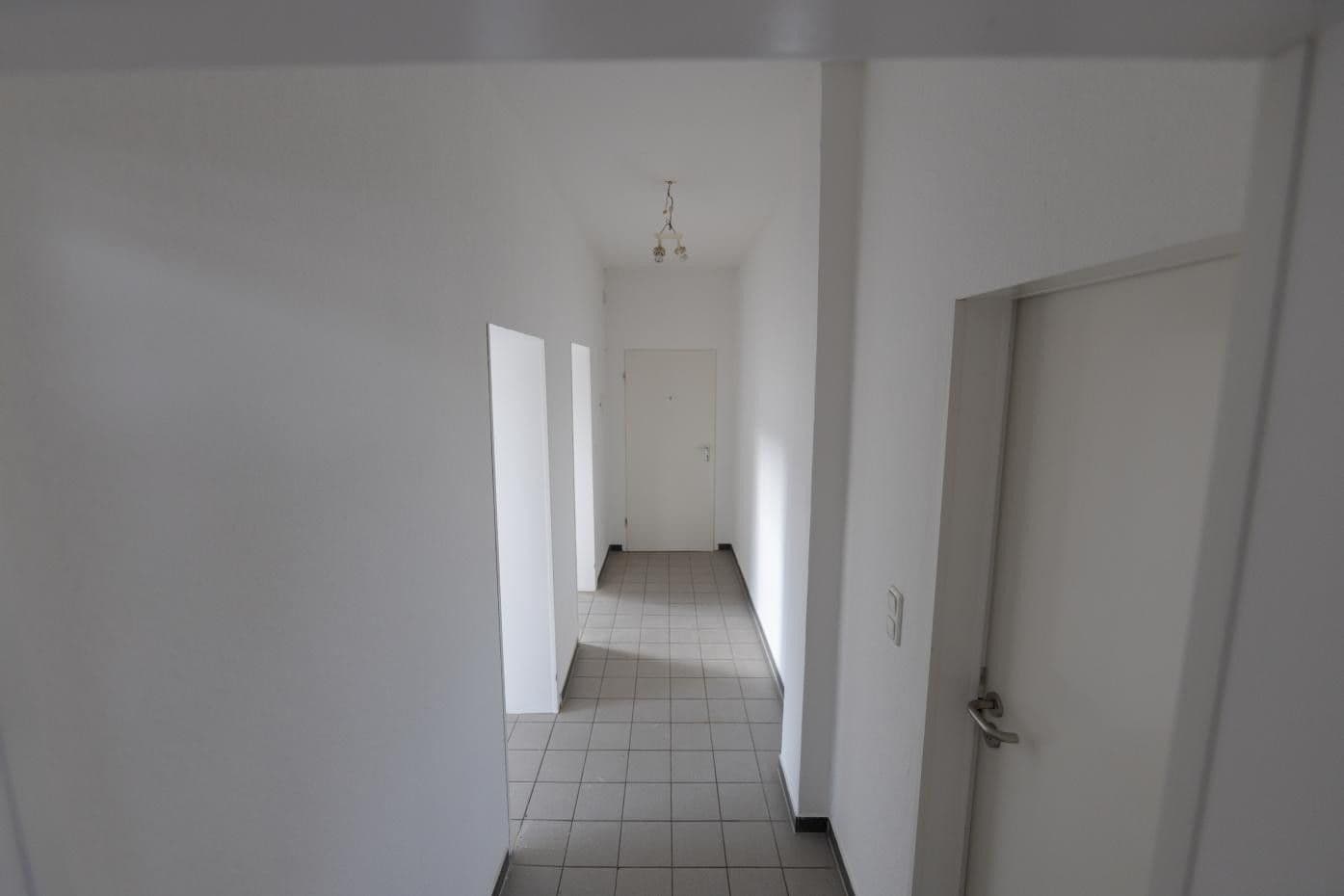 Prenájom bytu 2-izbový 60 m², Sommerstraße 1, Duisburg, Severné Porýnie - Westfálsko Prenájom bytu 2-izbový 60 m², Sommerstraße 1, Duisburg, Severné Porýnie - Westfálsko