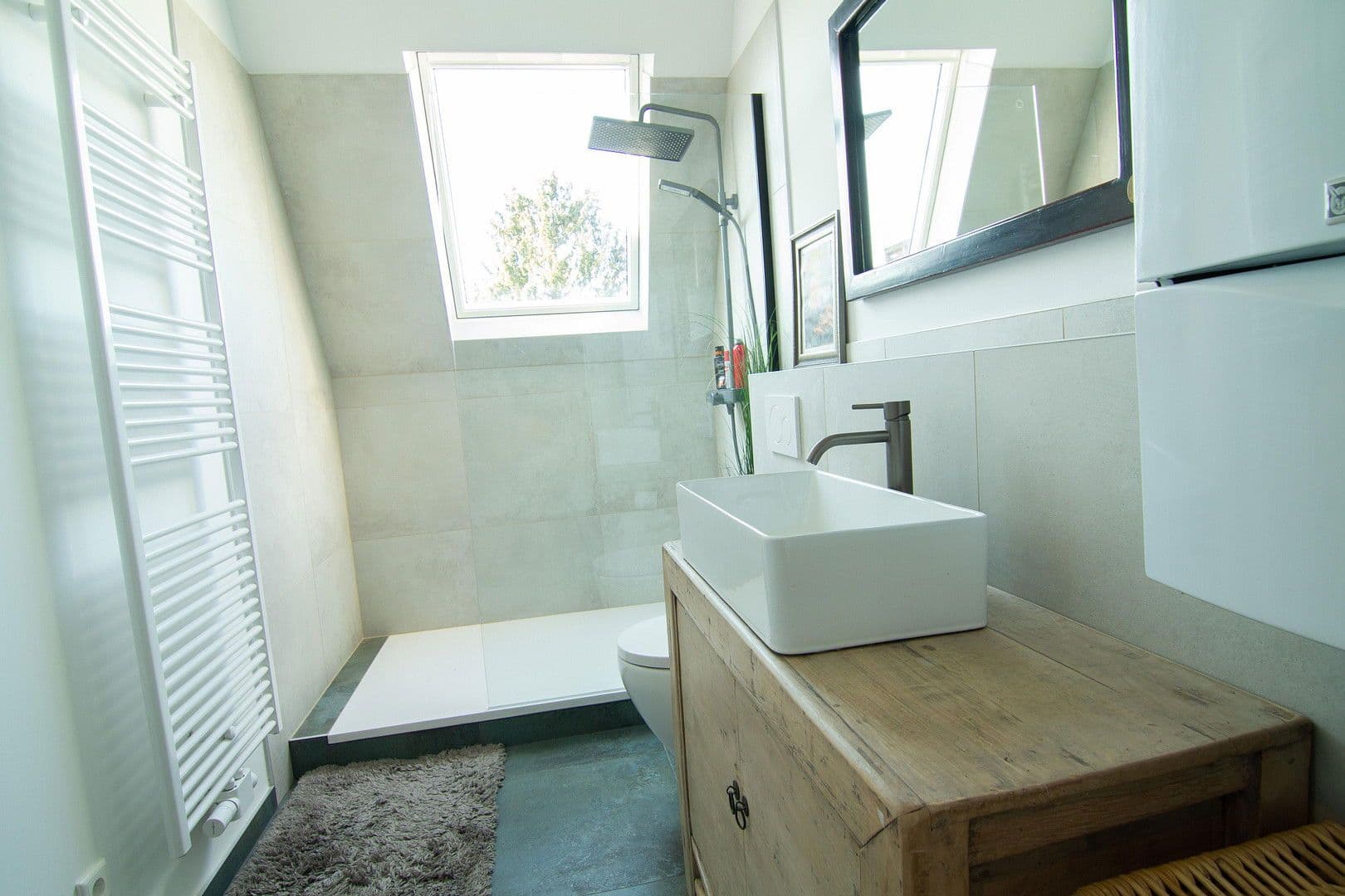 Prenájom bytu 2-izbový 70 m², Mülheim Ruhr, Severné Porýnie - Westfálsko Prenájom bytu 2-izbový 70 m², Mülheim Ruhr, Severné Porýnie - Westfálsko